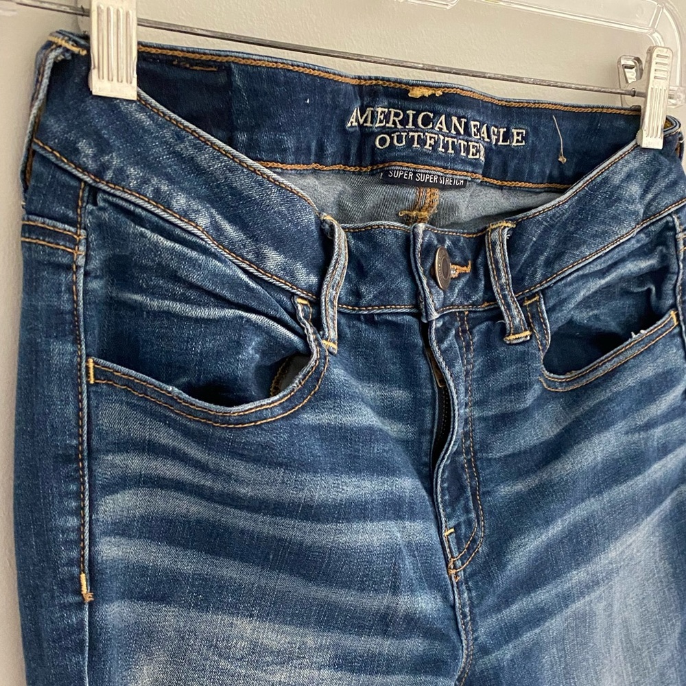 American Eagle Skinny Super Super Stretch Hi Rise Jeggings. Size 6